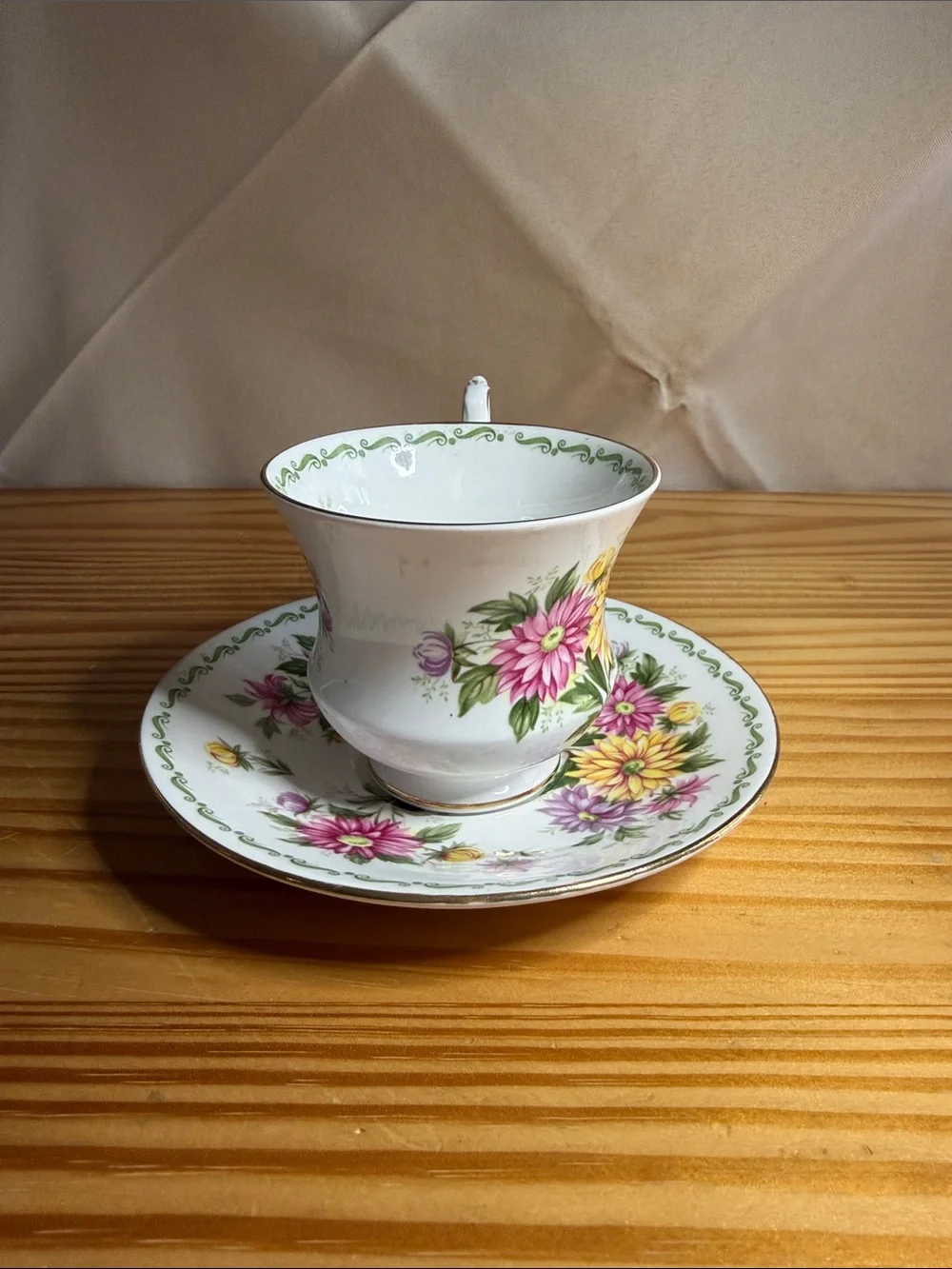 Vintage Queens Bone China September Aster Teacup & Saucer Set England